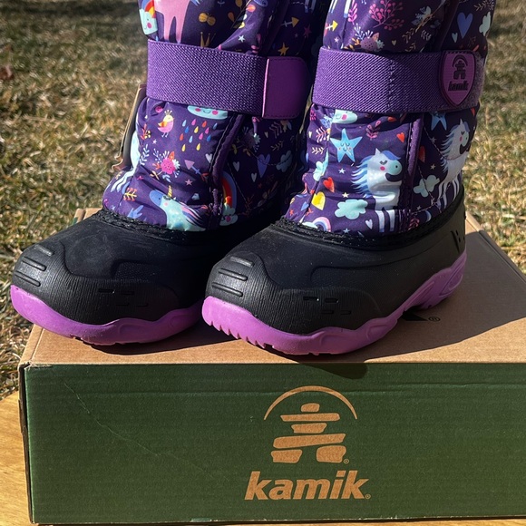 Kamik Snowbug Little Kids SZ 11 Purple and Black Winter Boots